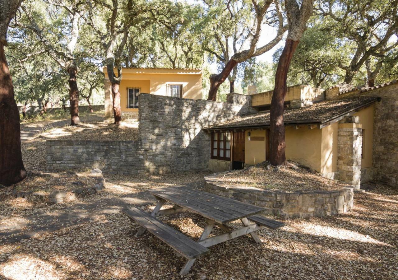 Albergue Inturjoven Cortes De La Frontera Exterior foto